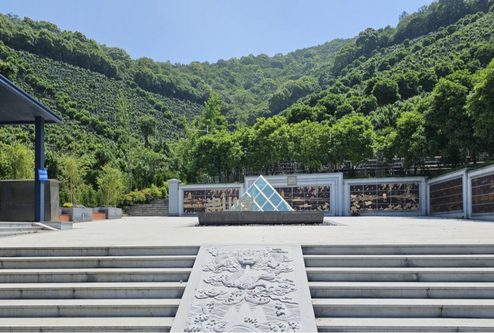 1-230G31315224Z F88星宝(中国集团)官方网站