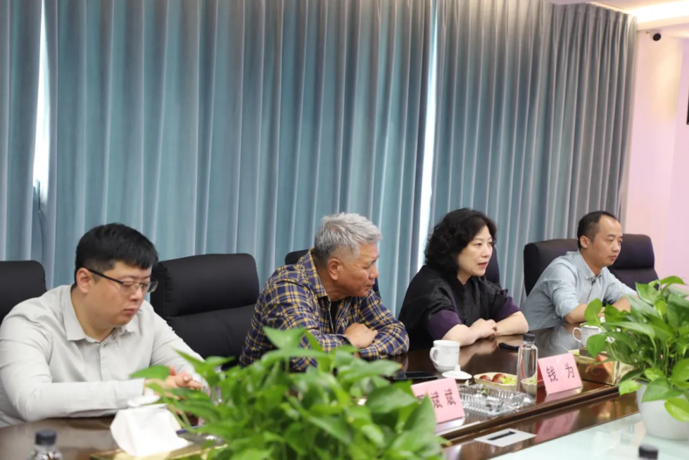 1-24102513003H61 F88星宝(中国集团)官方网站
